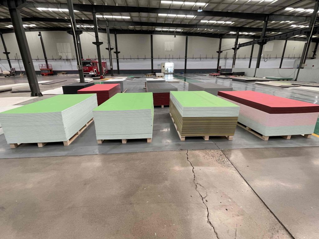 Dual color HDPE Sheet