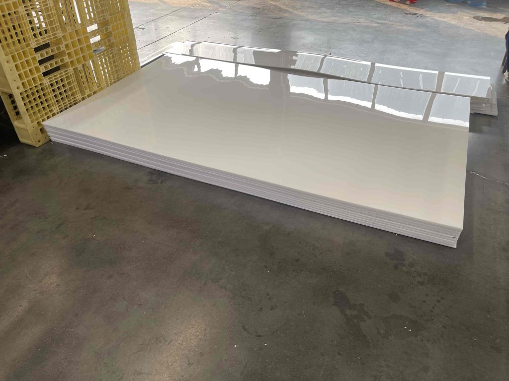 الشركة المصنعة لصفائح HDPE (PE100)