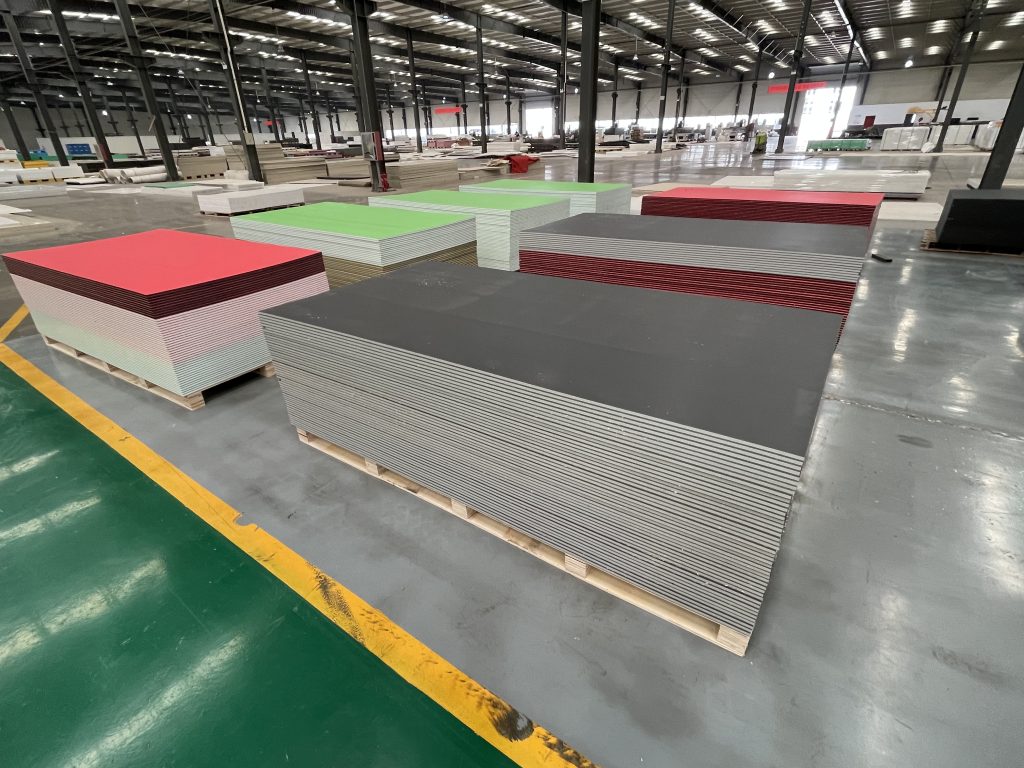 Color Core HDPE Suppliers With Bulk Buying Options (2)