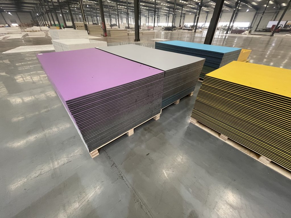 Everything About HDPE Color Core Uses, Features And Advantages (2)