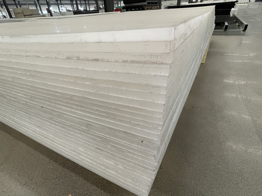 What Is Plastic Sheet And Its Common Uses (2)