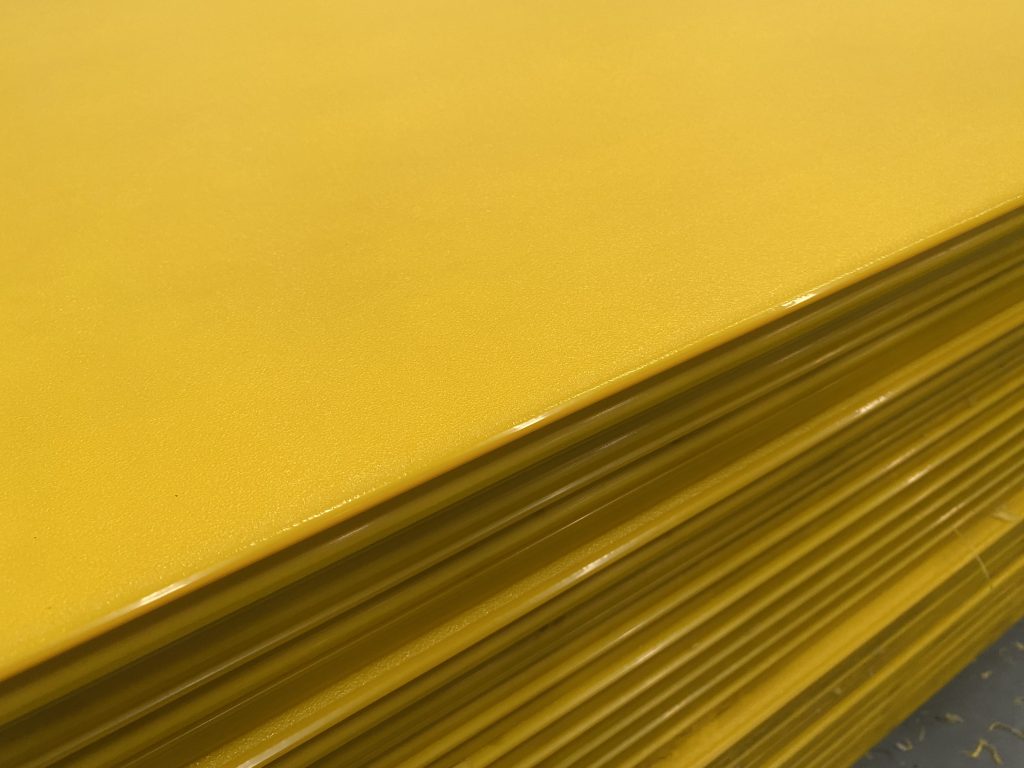 How To Choose The Plastic Cut To Size Solutions For Your Project Needs (2)