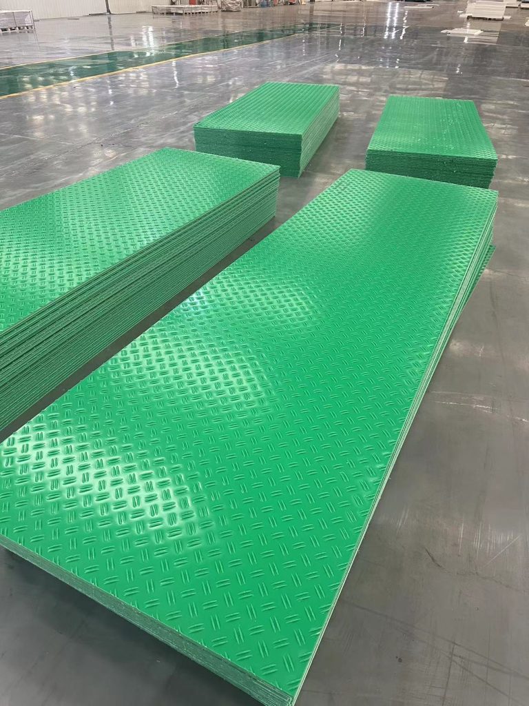 Ground Protection Mats 4x8 From The Manufacturer Zhihong Plastics (1)